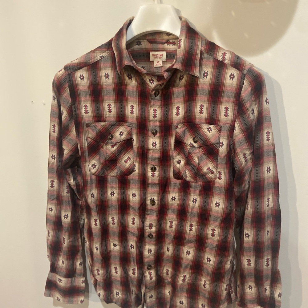 Mossimo Supply Co. Men's Red and White Patterned Shirt